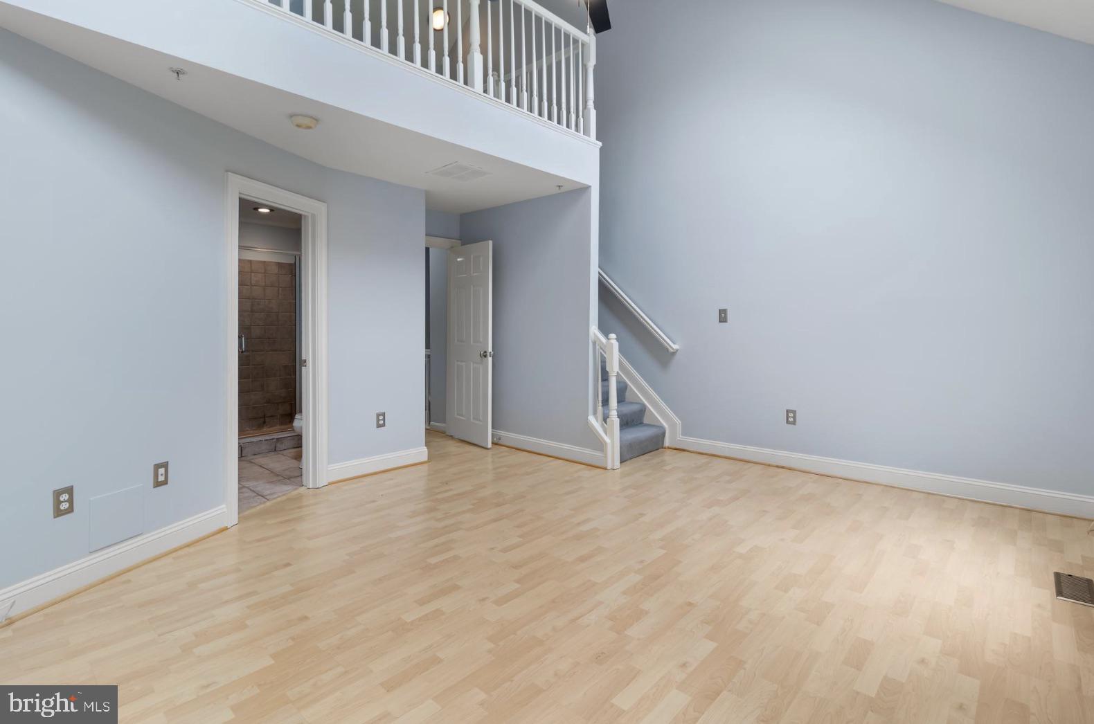 MANCHESTER FARM - Residential Lease