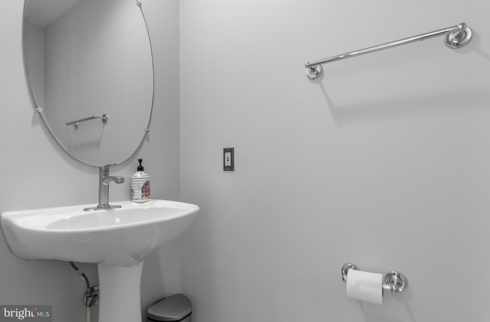 MANCHESTER FARM - Residential Lease