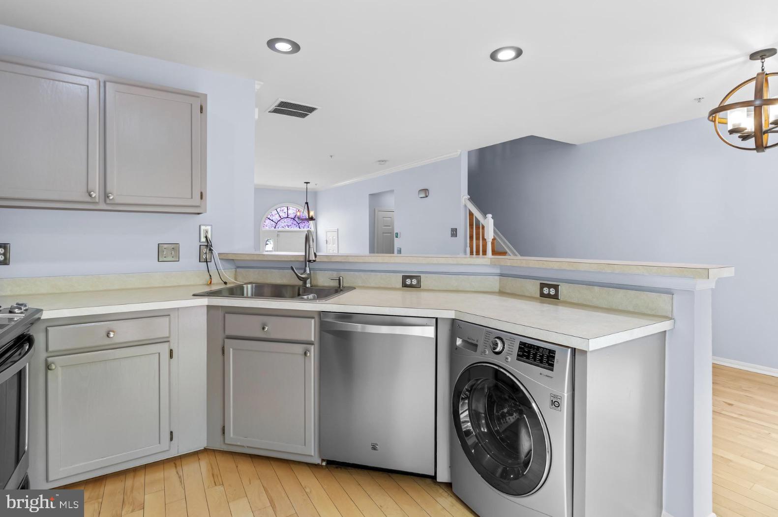 MANCHESTER FARM - Residential Lease