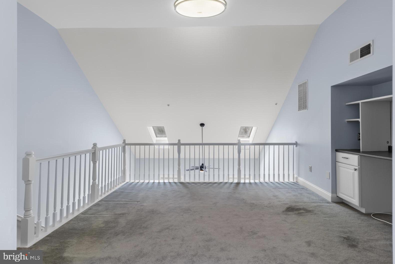 MANCHESTER FARM - Residential Lease