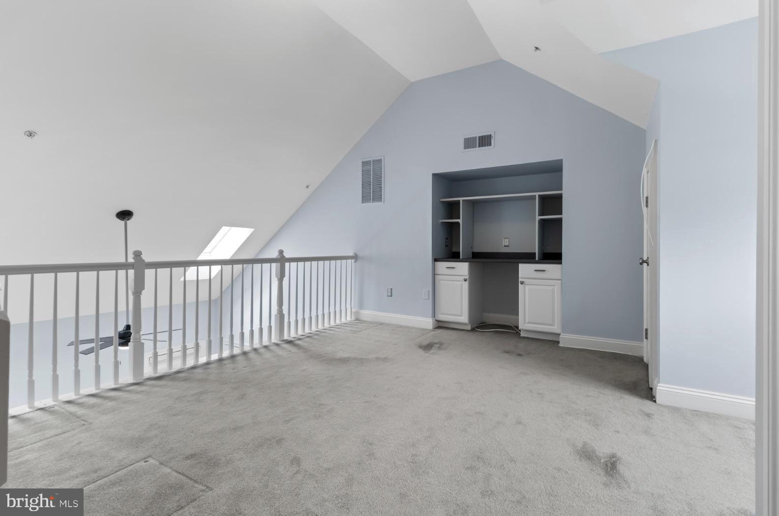 MANCHESTER FARM - Residential Lease