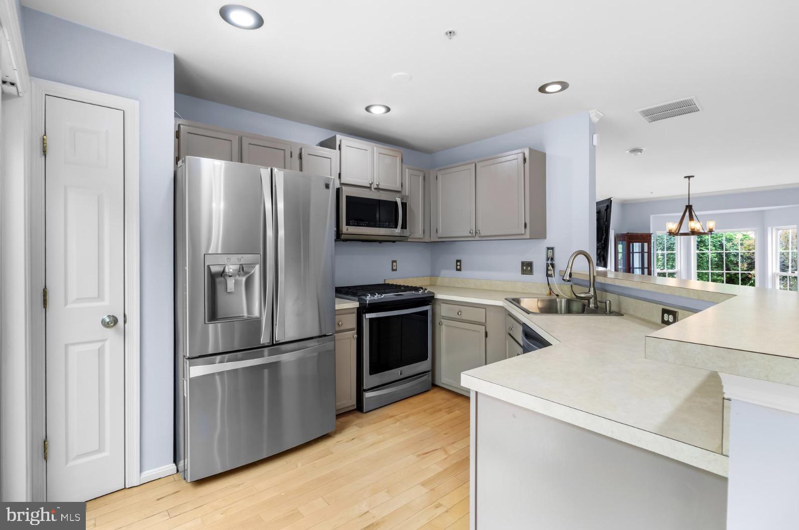 MANCHESTER FARM - Residential Lease