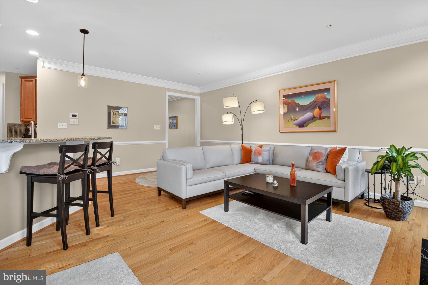 CROWN - Residential
