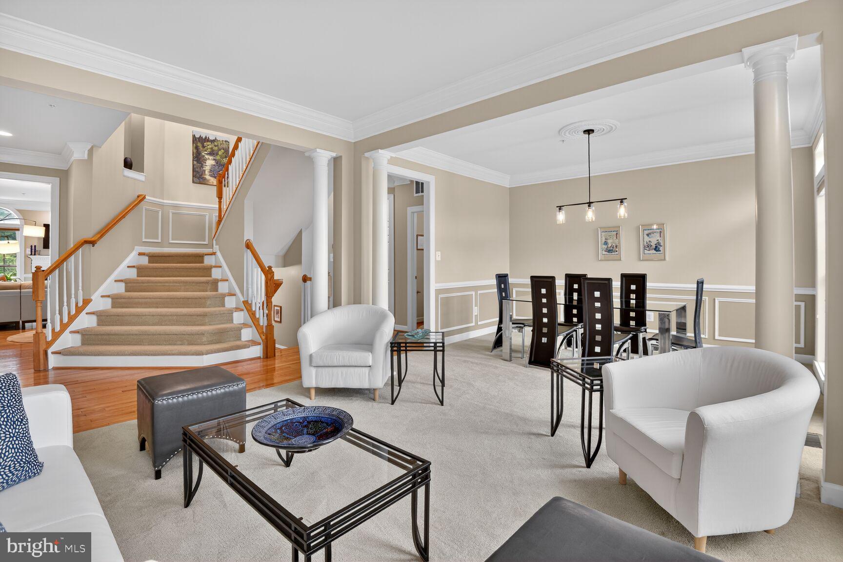 CROWN - Residential