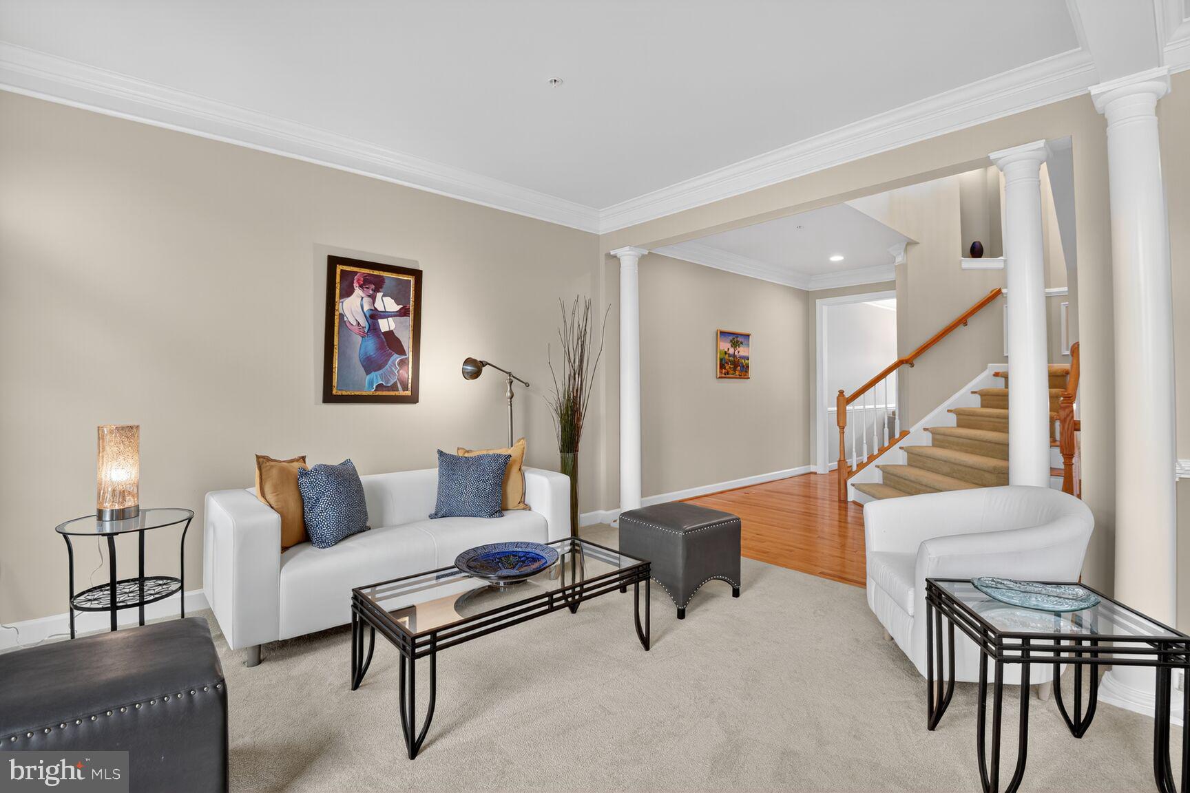 CROWN - Residential