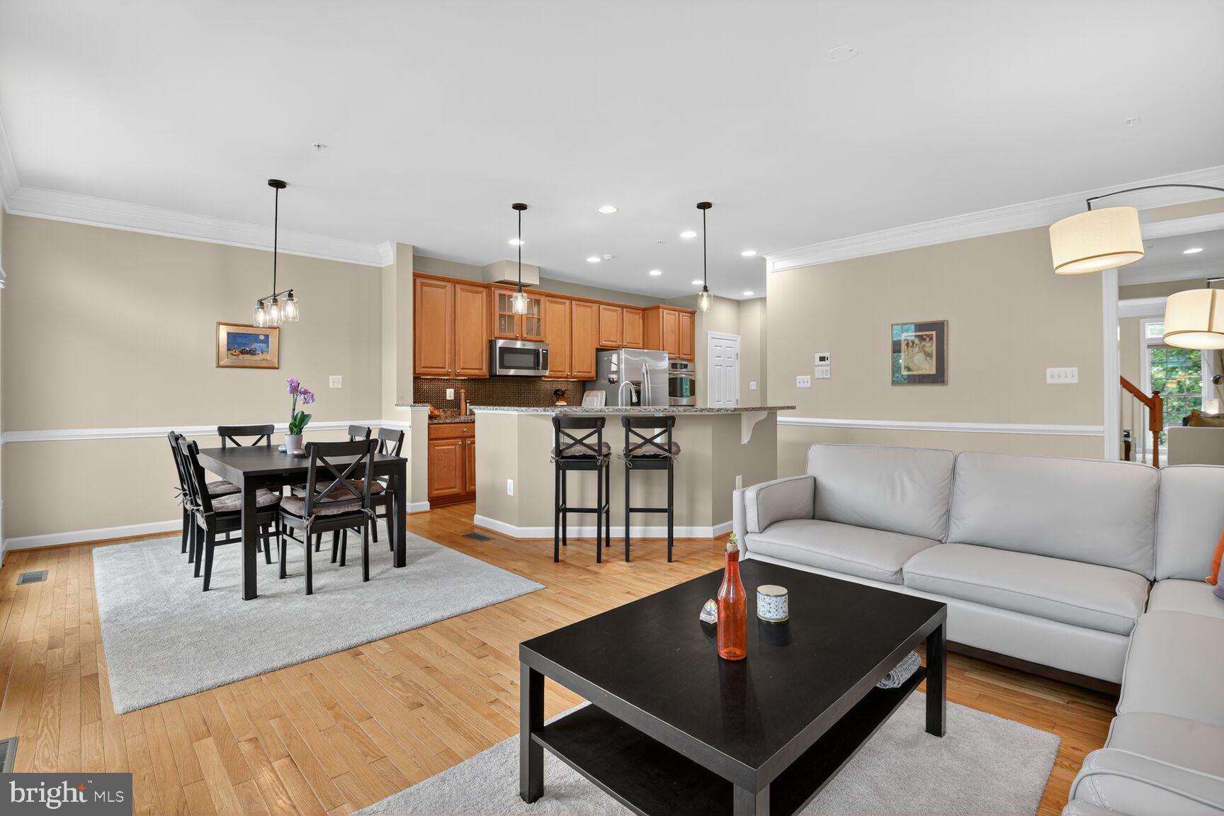 CROWN - Residential