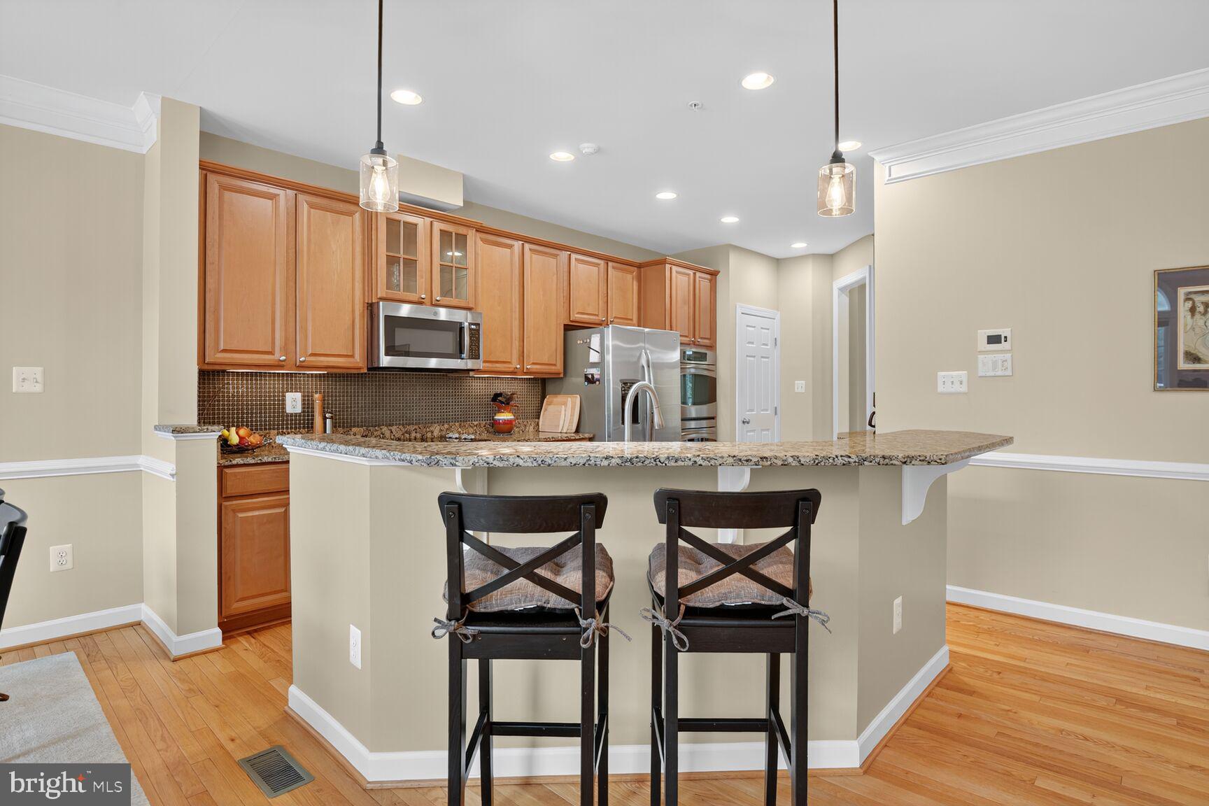 CROWN - Residential