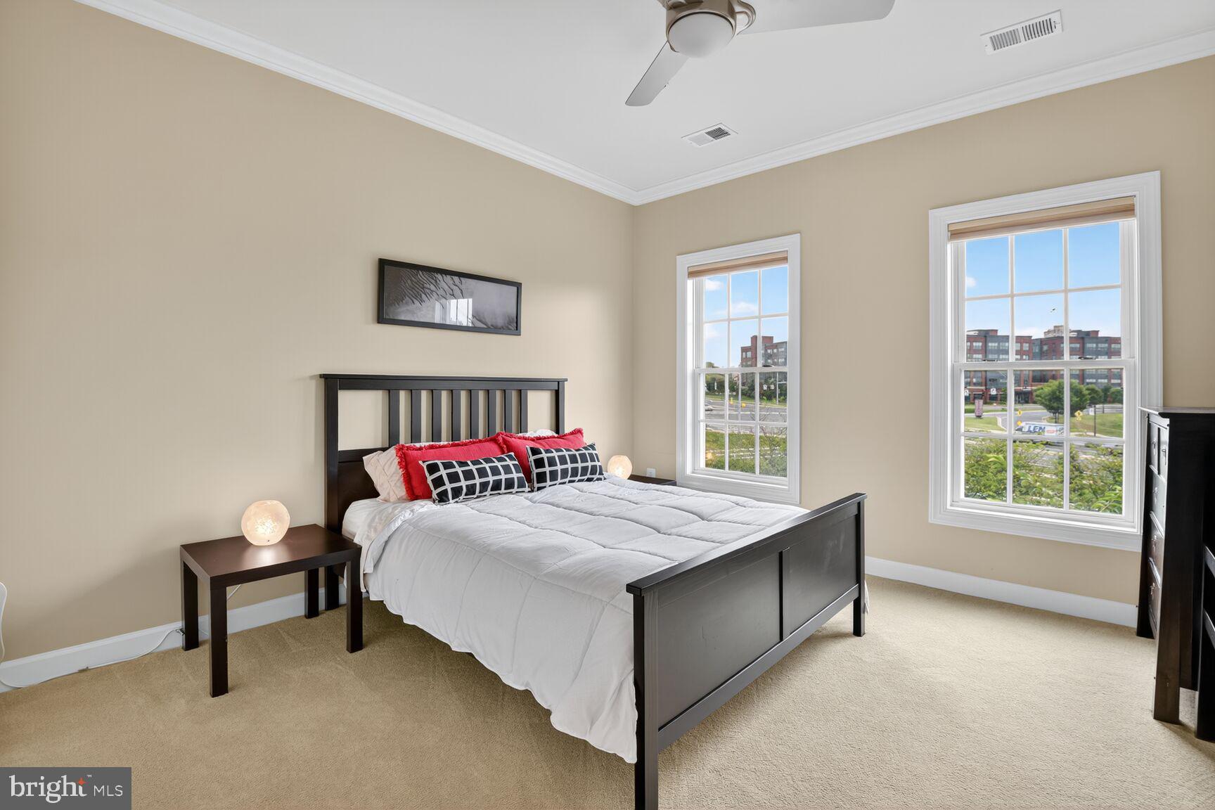 CROWN - Residential