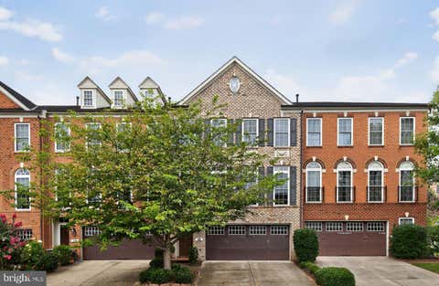 Townhouse For Sale - 58 Sharpstead Lane<br/> GAITHERSBURG, MD 20878