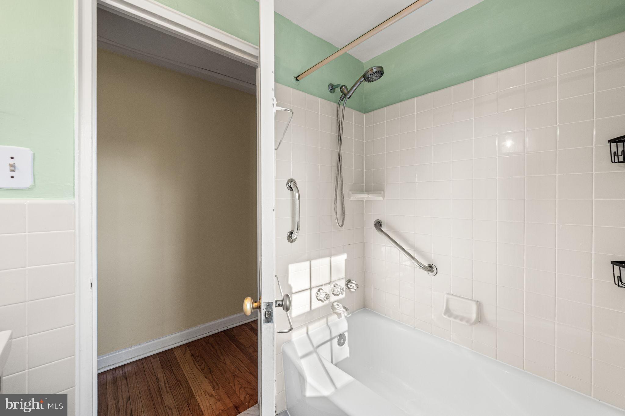 PLYMOUTH MEETING - Residential