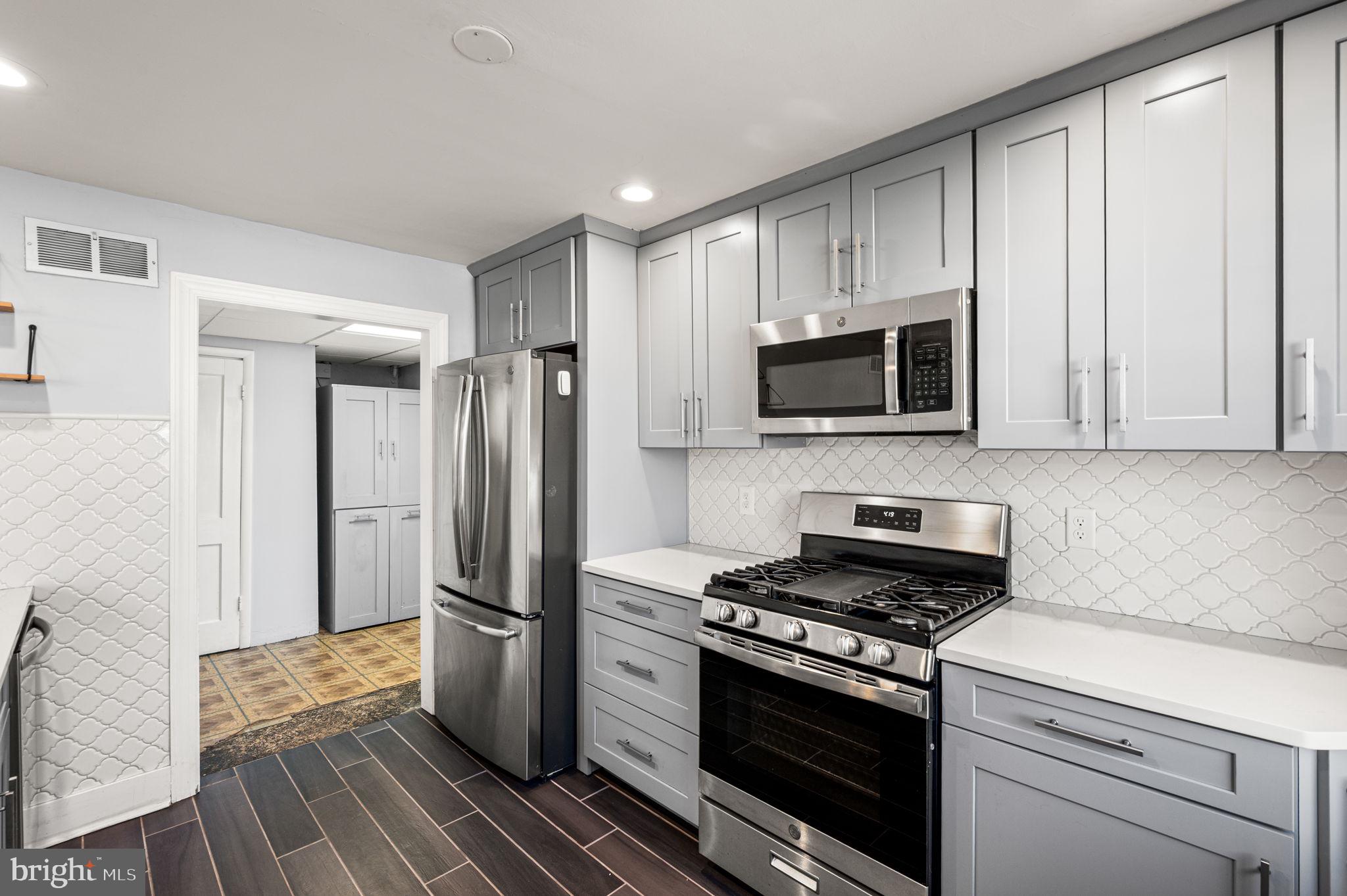 PLYMOUTH MEETING - Residential