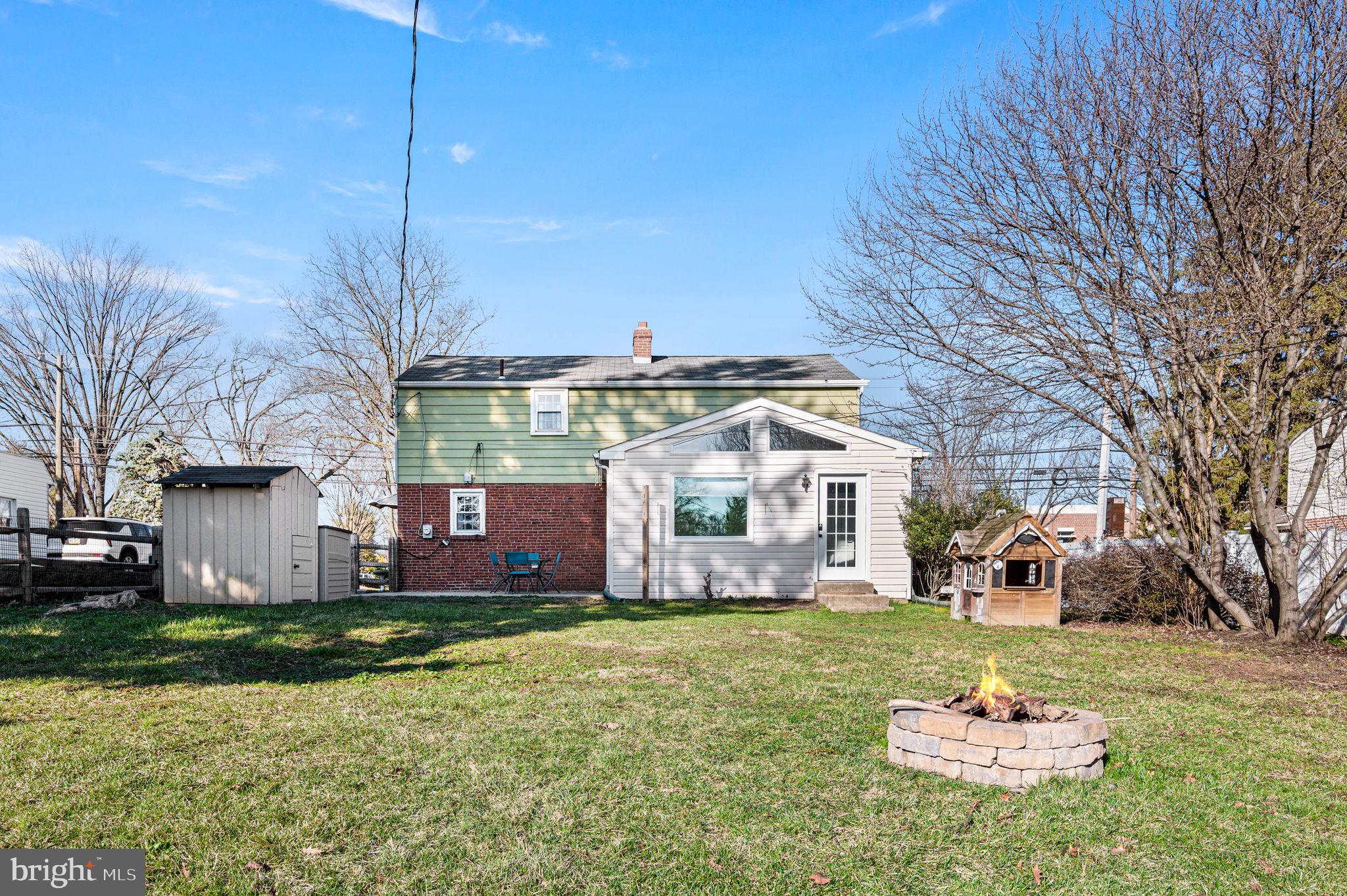 120 E GERMANTOWN PIKE