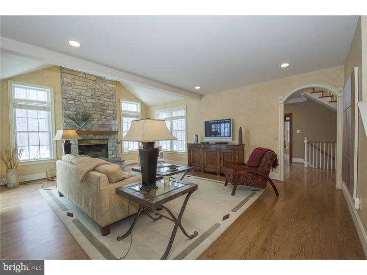 BLACKBERRY HILL - Residential