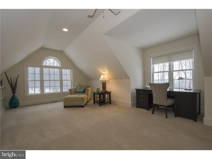 BLACKBERRY HILL - Residential