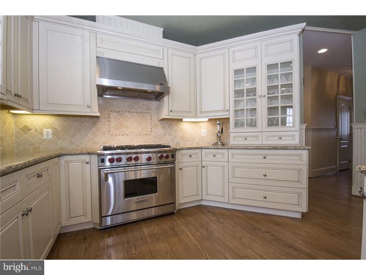 BLACKBERRY HILL - Residential