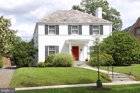 Photo of 4819 Drummond Avenue, CHEVY CHASE, MD 20815 (MLS # MDMC2226528)