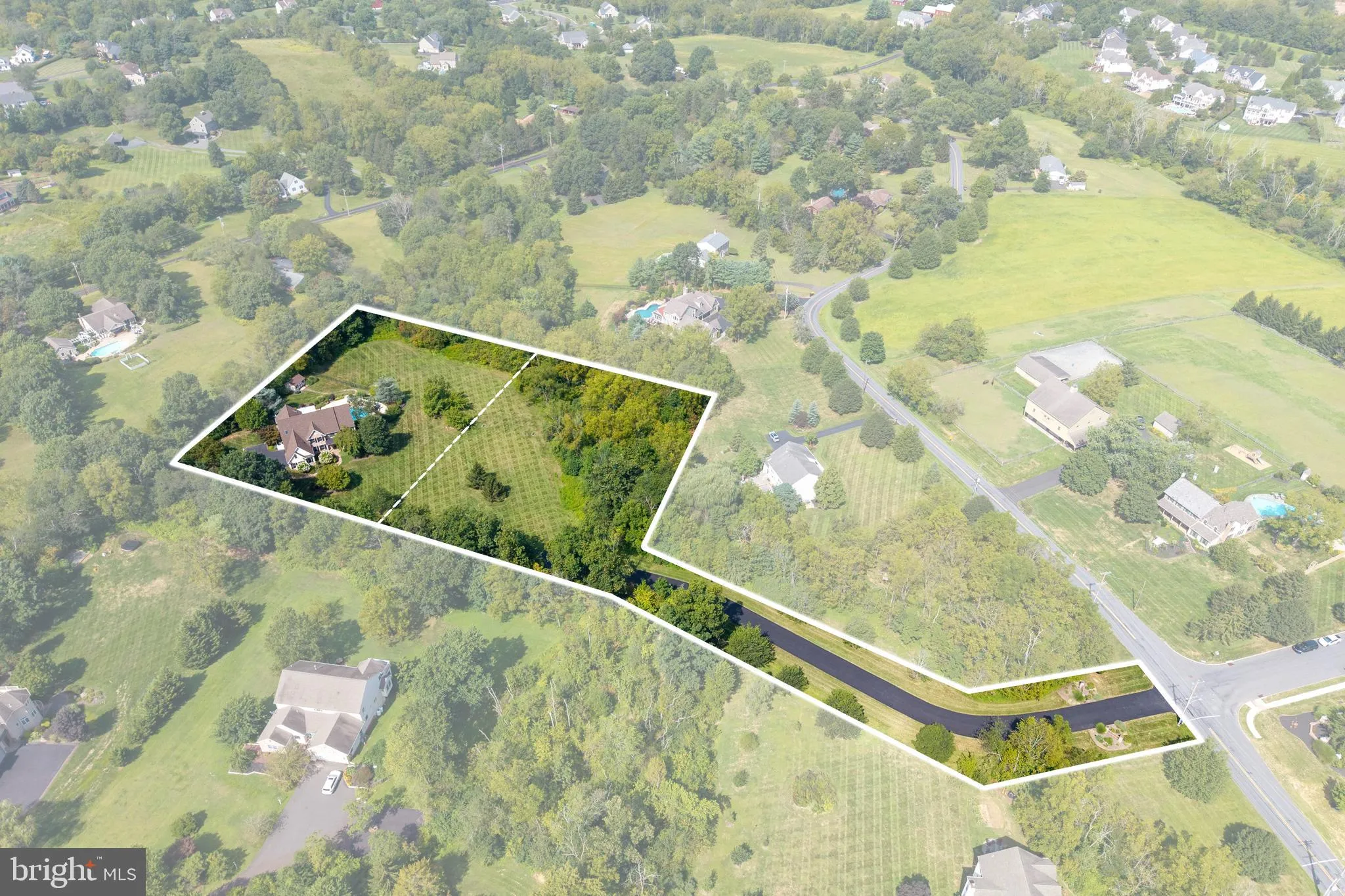 Harleysville, Pennsylvania 19438, United States, 4 Bedrooms Bedrooms, ,5 BathroomsBathrooms,Residential,Coming Soon,230811