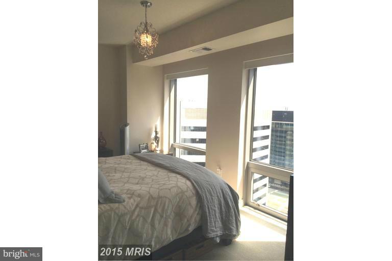 THE WATERVIEW - Residential Lease