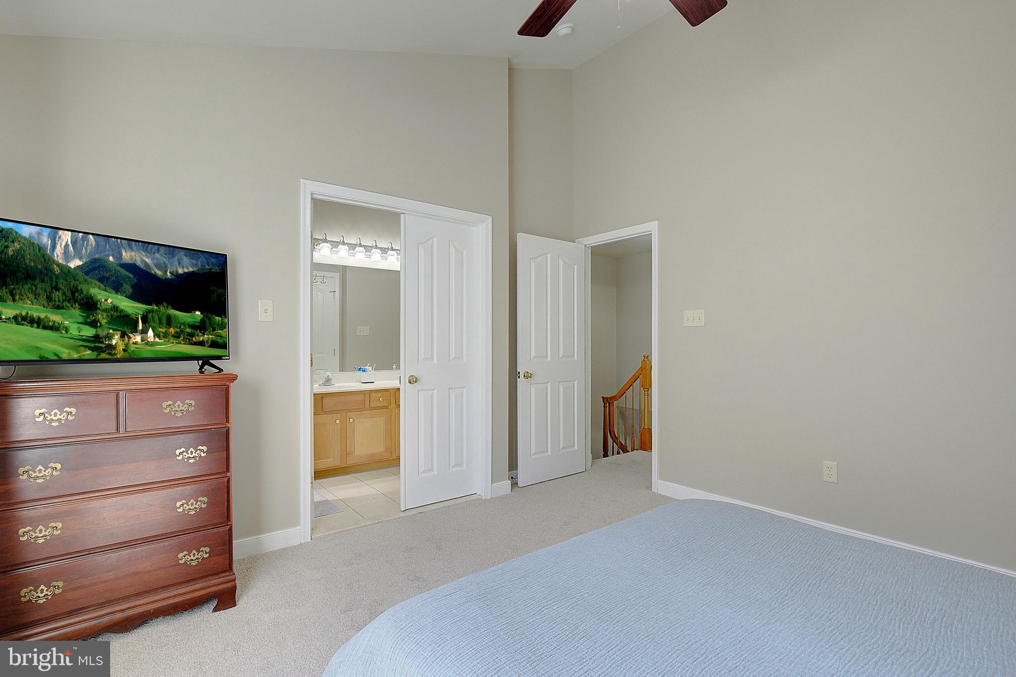 CATONSVILLE MEWS - Residential