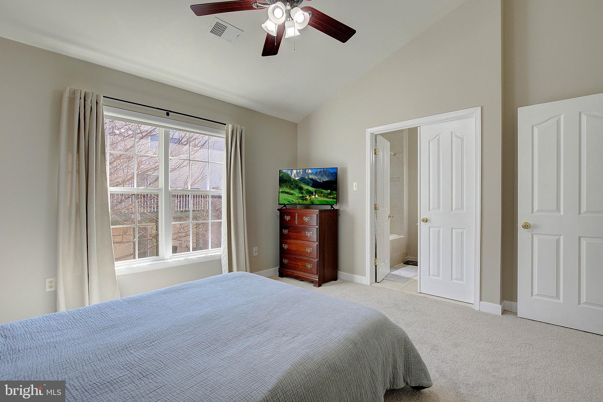 CATONSVILLE MEWS - Residential