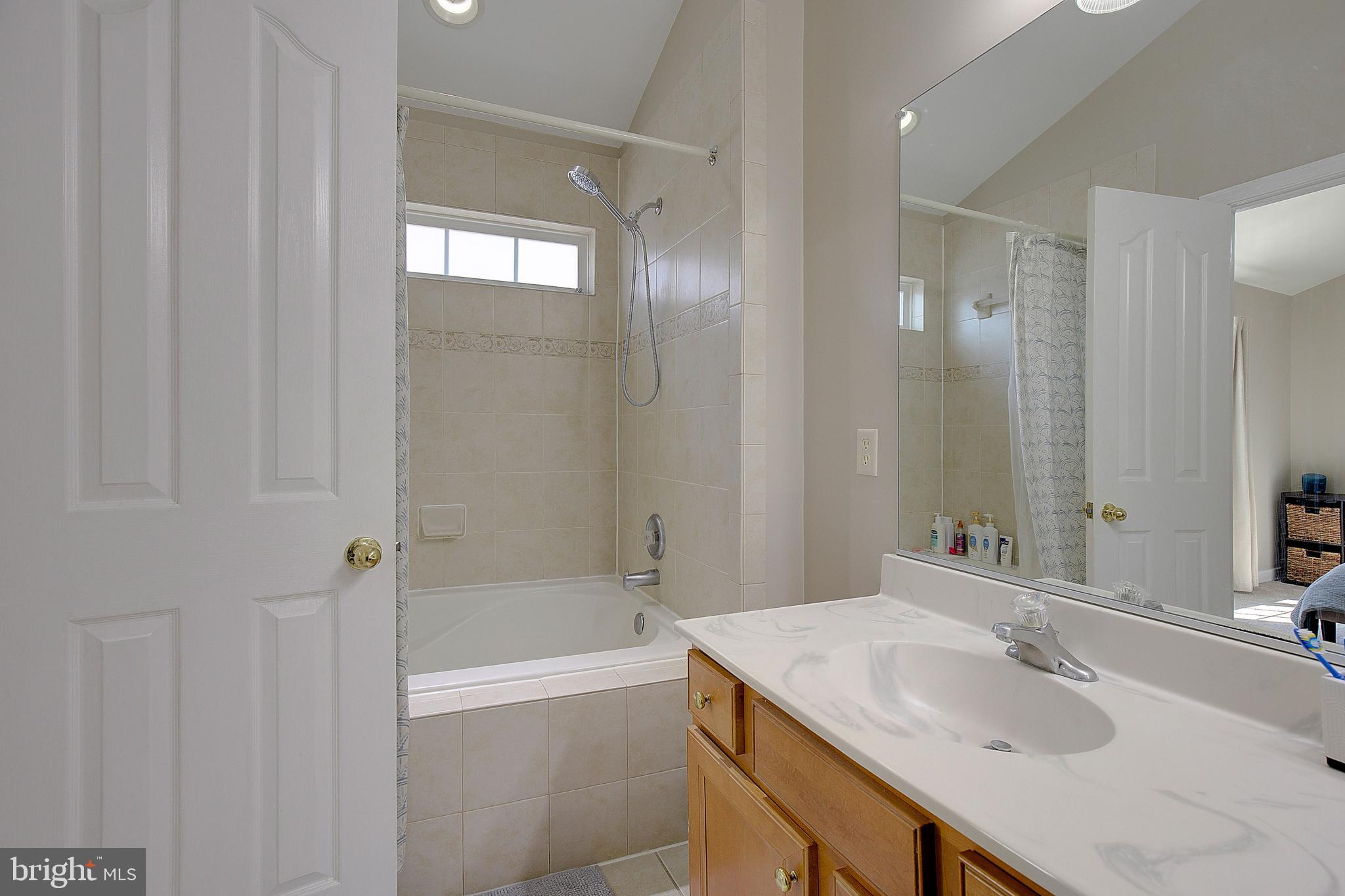 CATONSVILLE MEWS - Residential