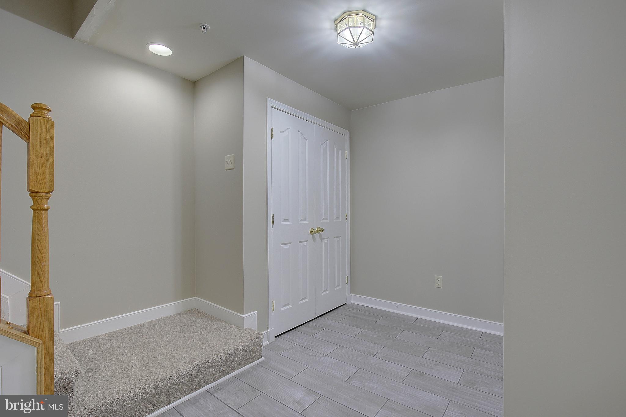 CATONSVILLE MEWS - Residential