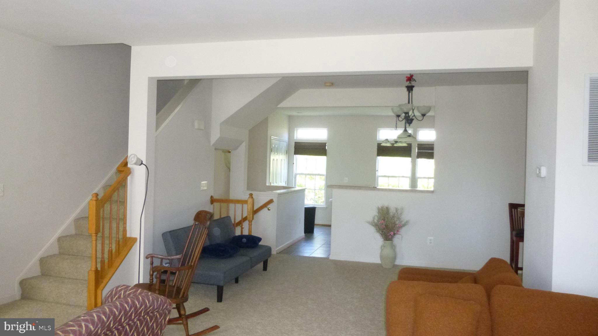 MONROE POINT TOWNHOUSES - Residential