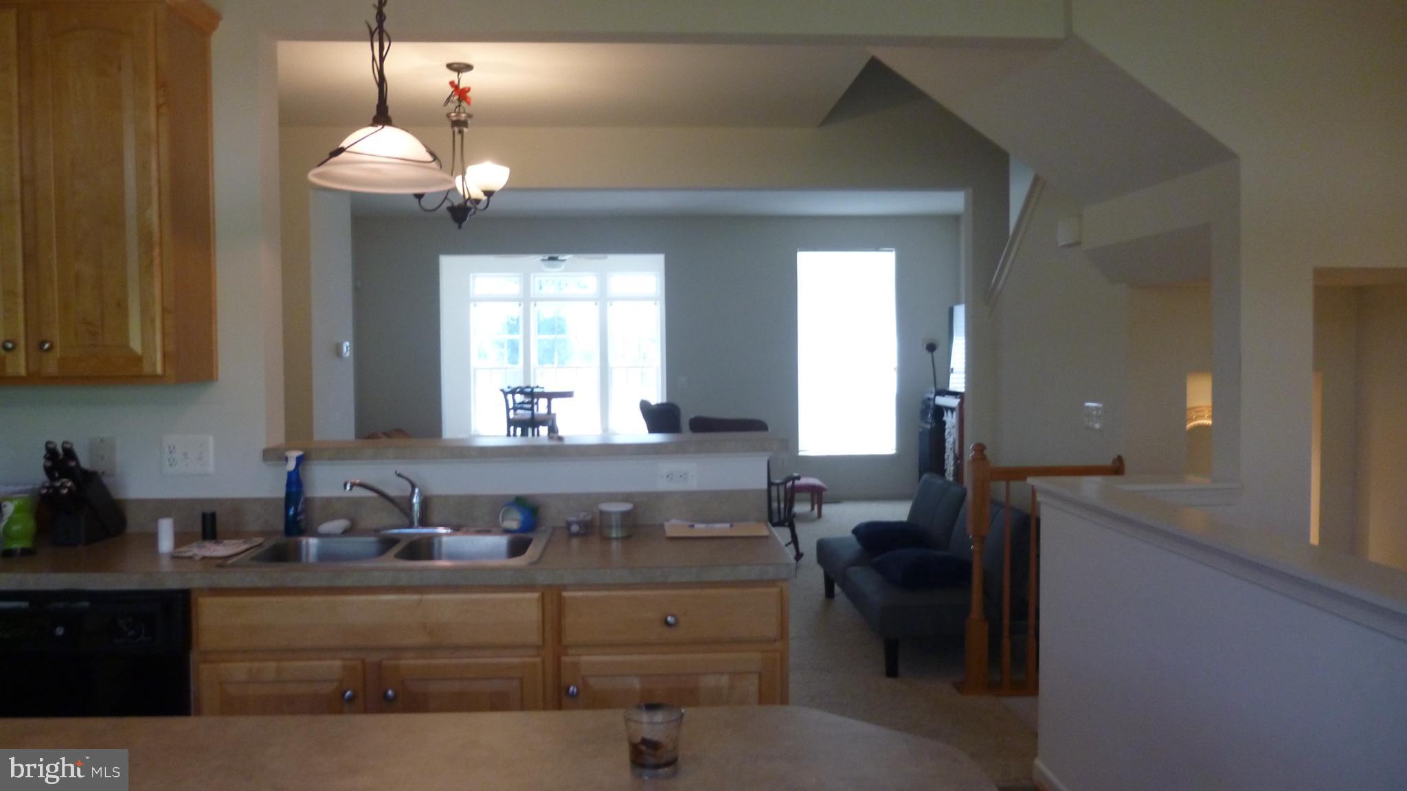 MONROE POINT TOWNHOUSES - Residential