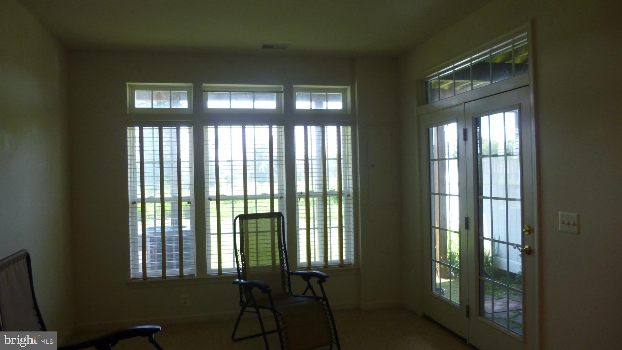 MONROE POINT TOWNHOUSES - Residential