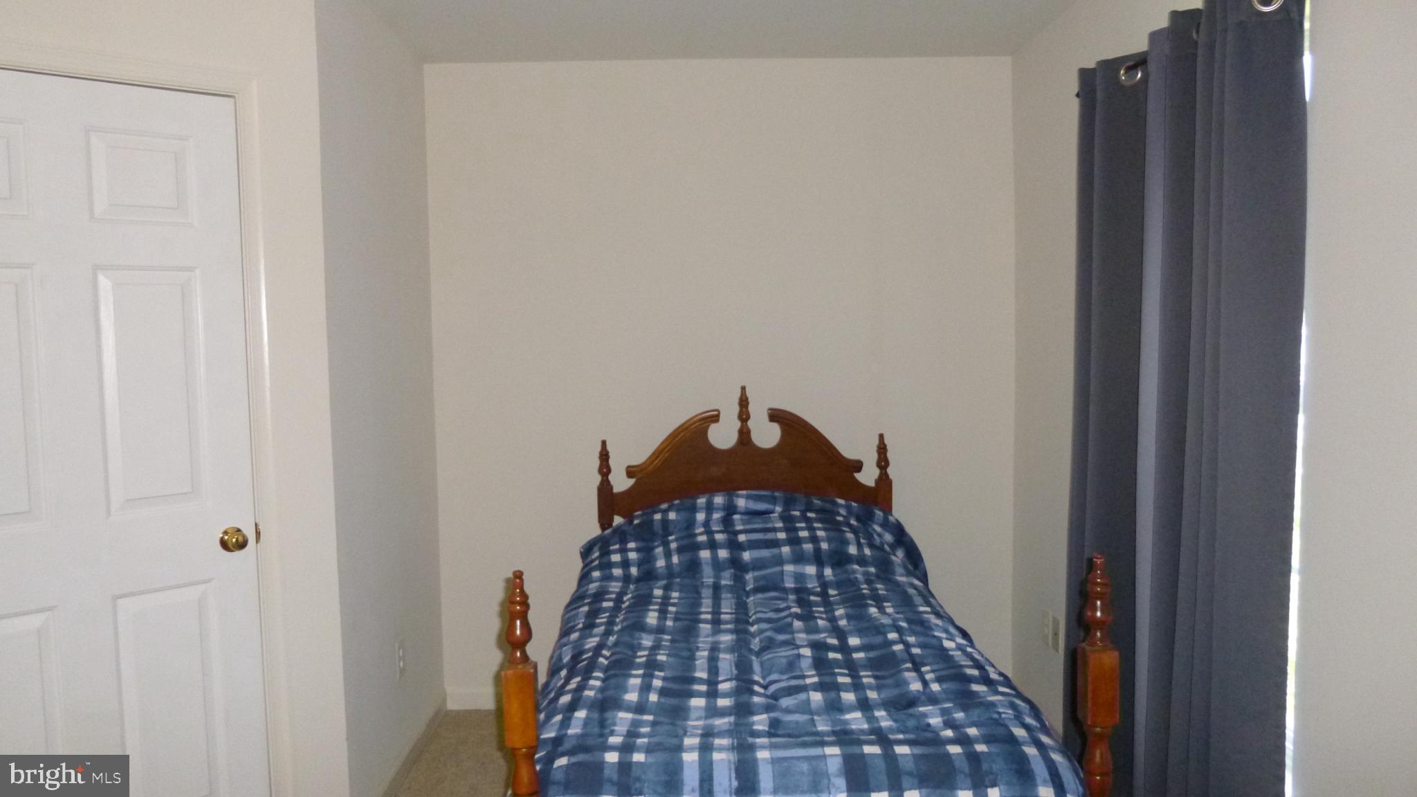 MONROE POINT TOWNHOUSES - Residential