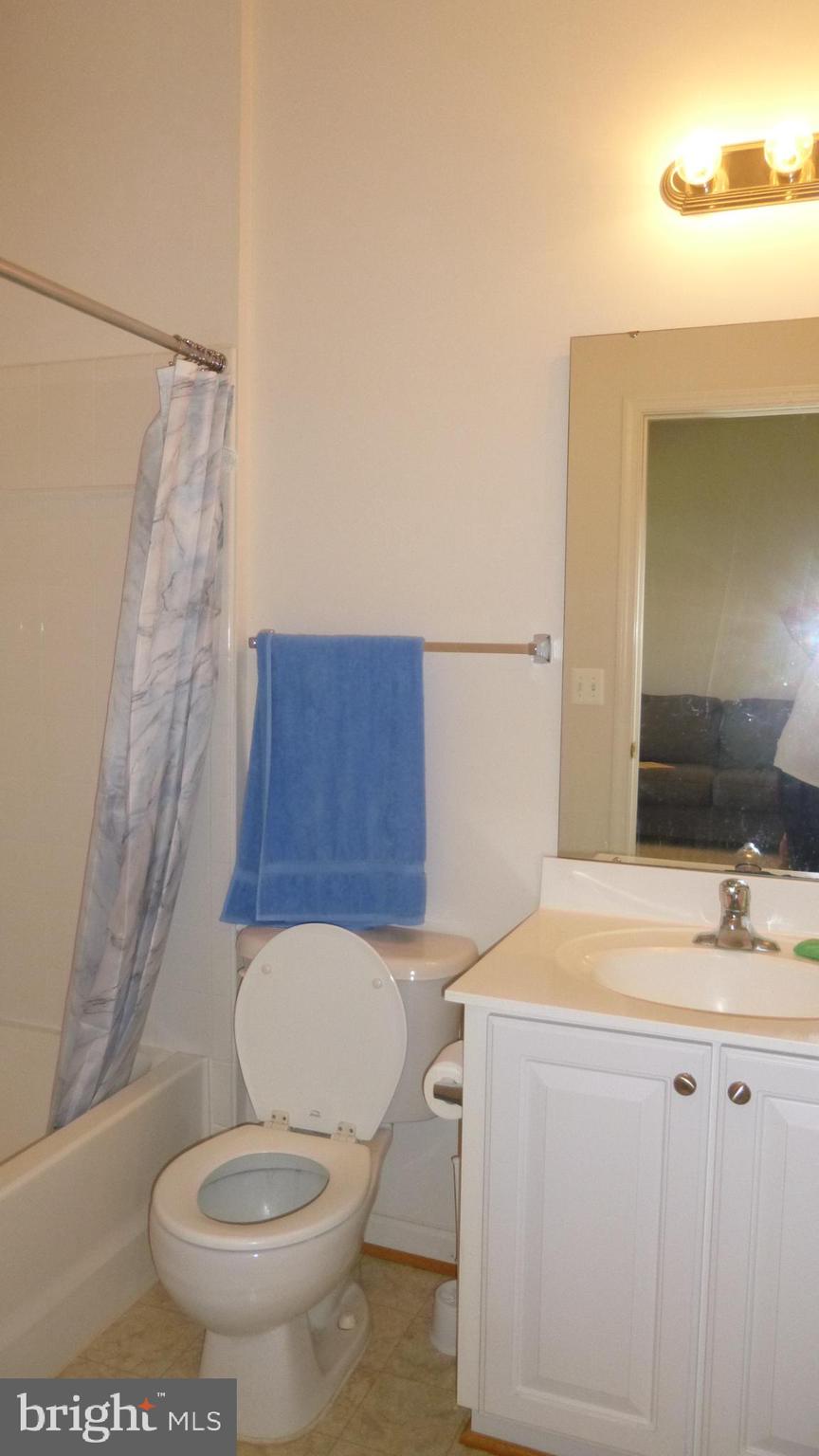 MONROE POINT TOWNHOUSES - Residential