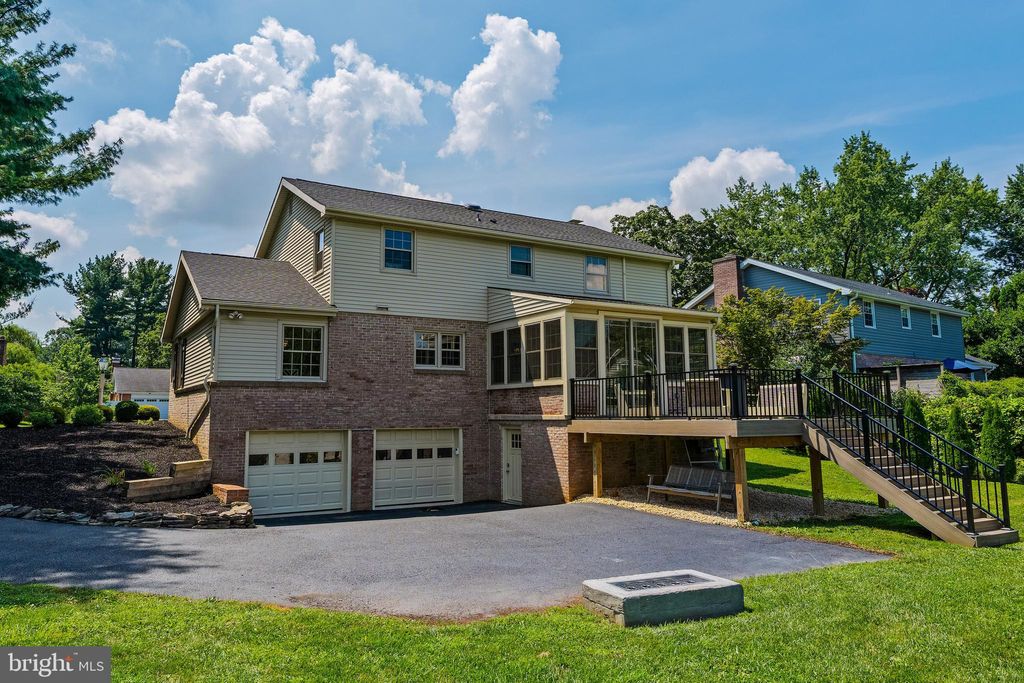 Photo of 2025 Robindale Avenue, LANCASTER, PA 17601 (MLS # PALA2074912)