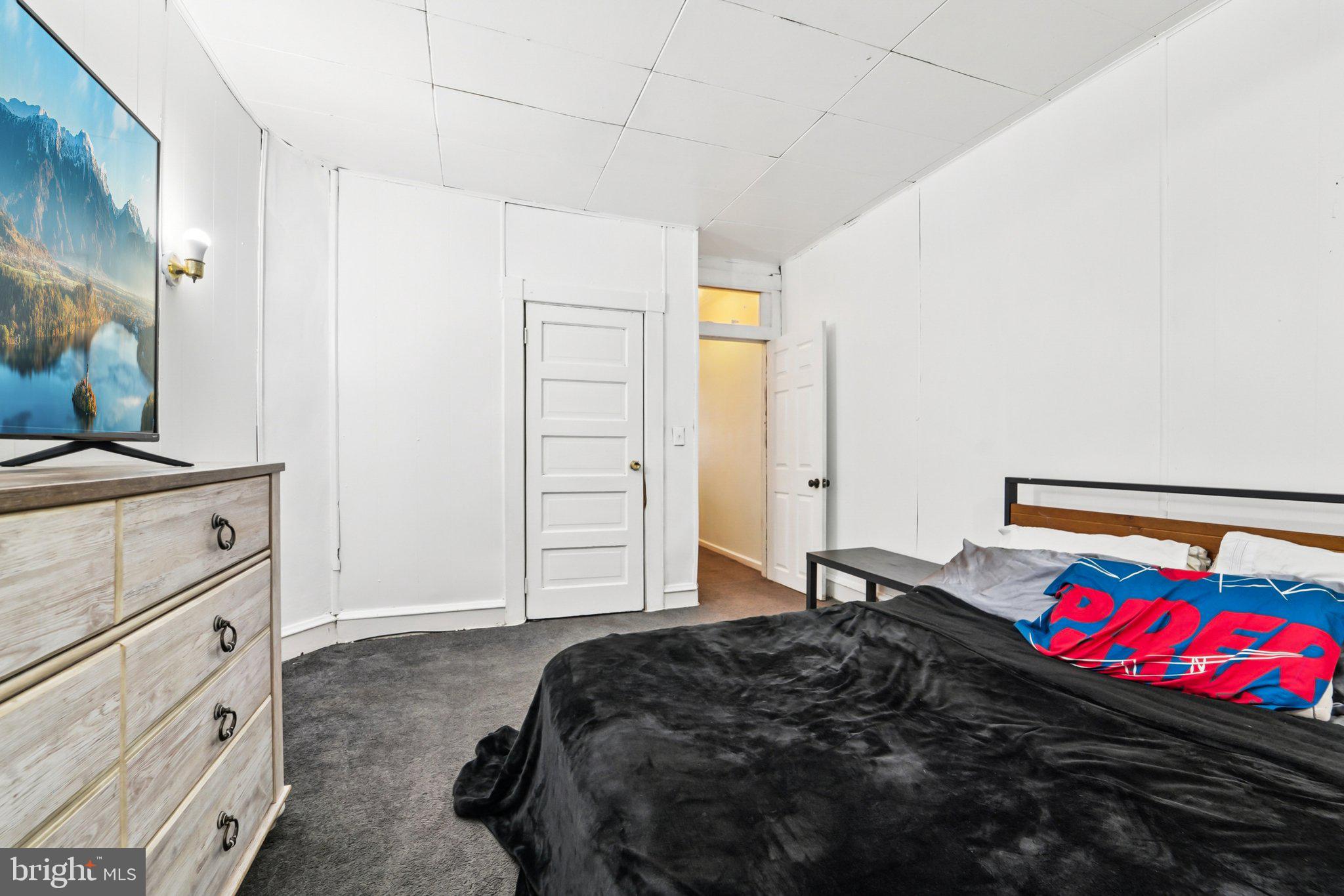 ROSEMONT - Residential