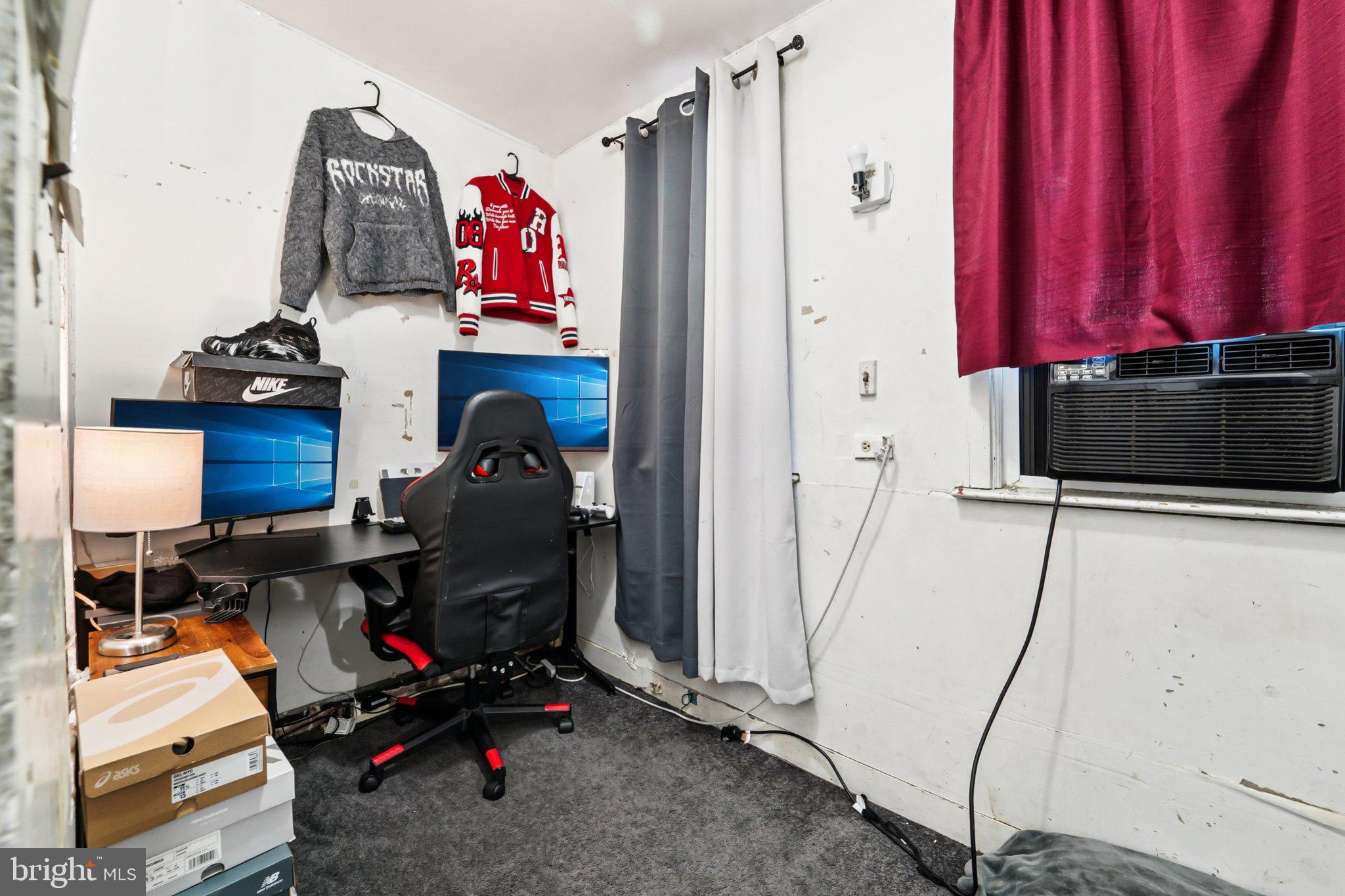 ROSEMONT - Residential