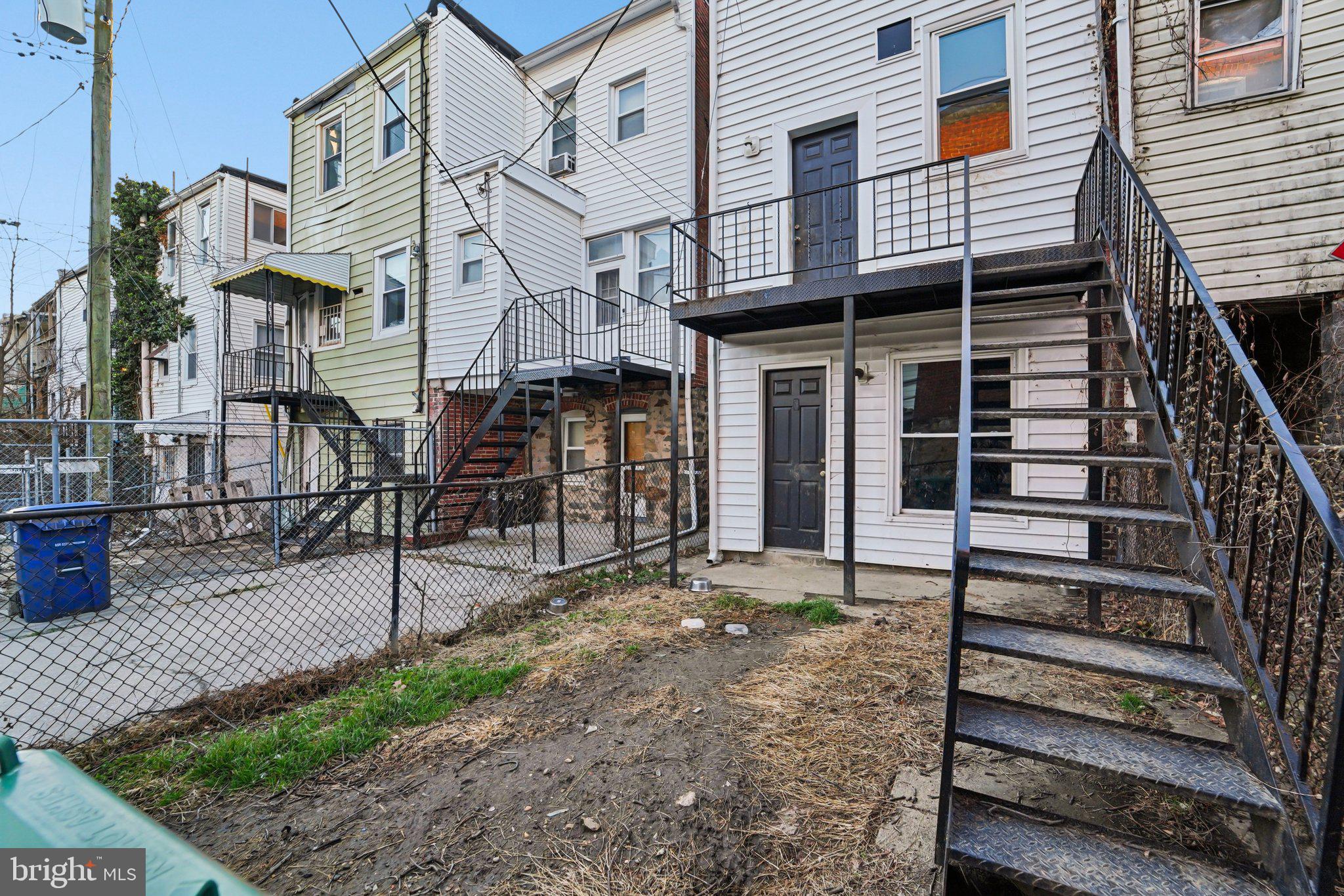 ROSEMONT - Residential