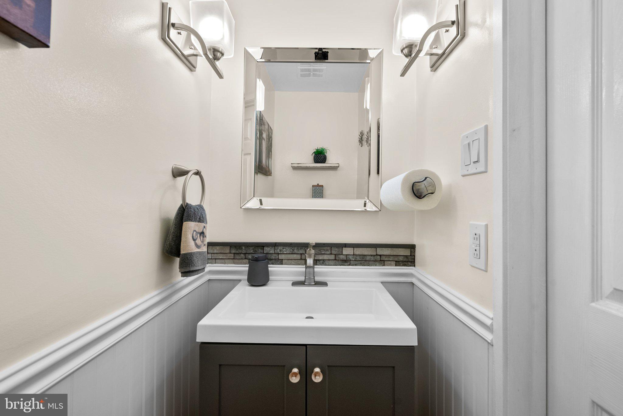 GERMANTOWN VIEW - Residential