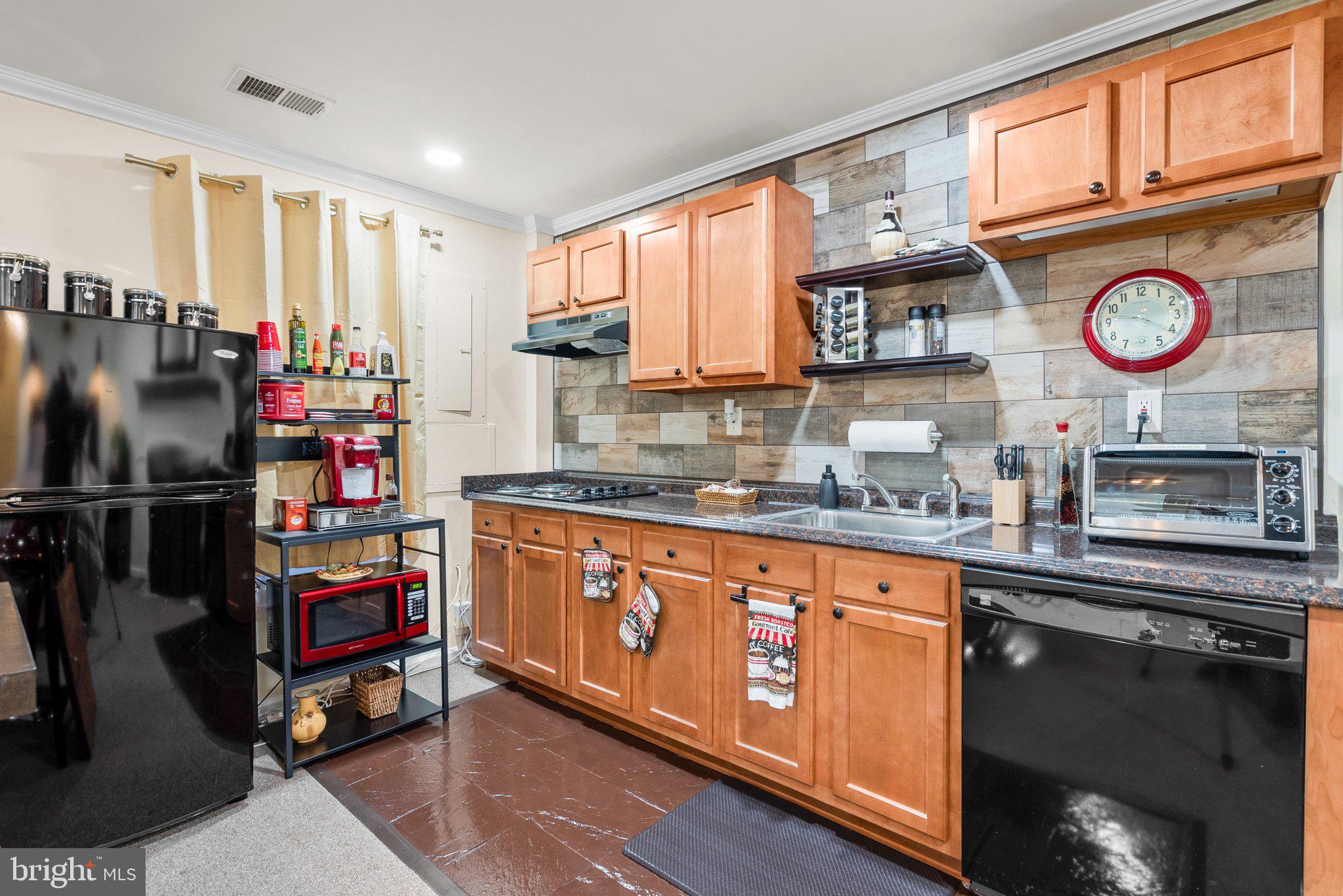 GERMANTOWN VIEW - Residential