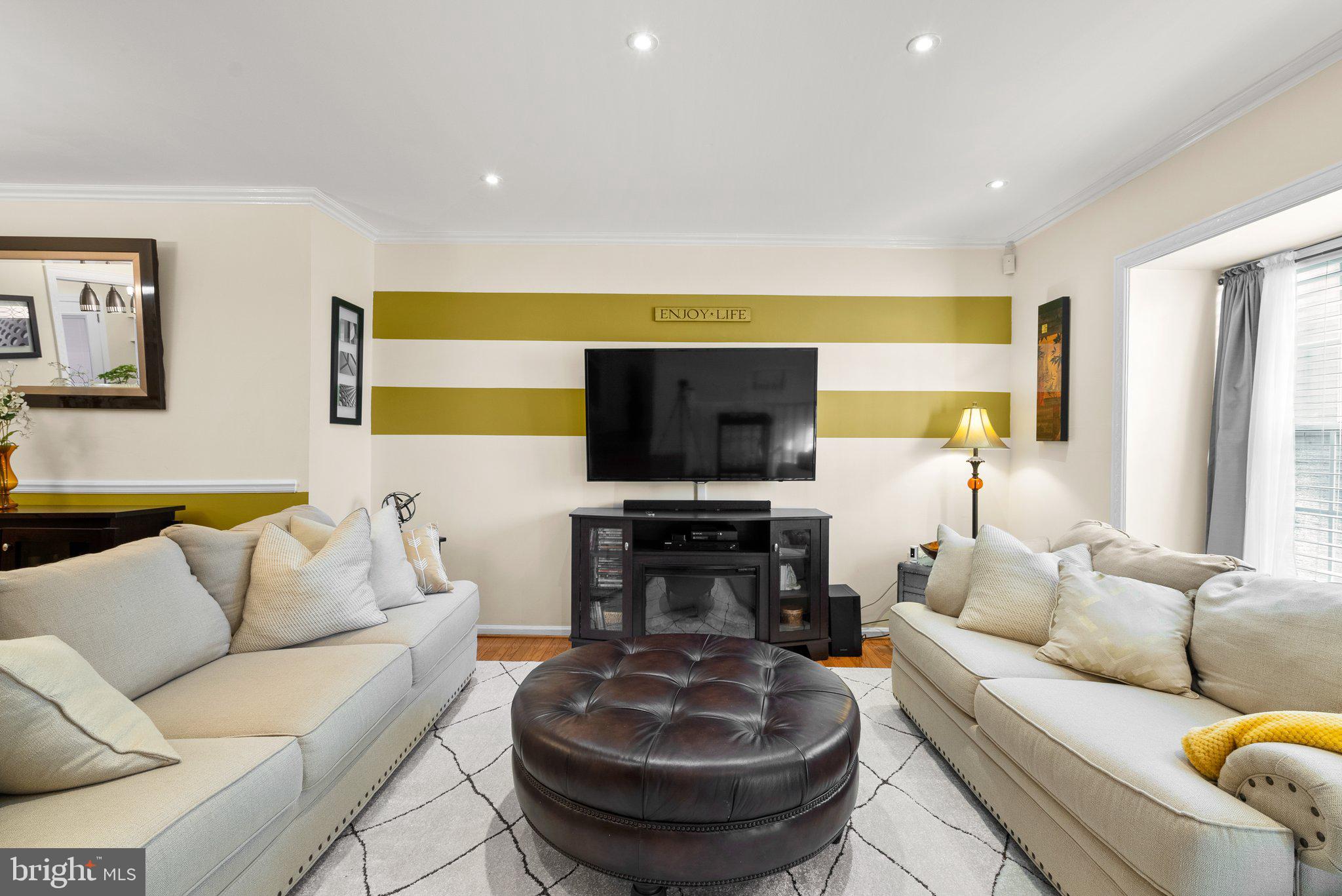 GERMANTOWN VIEW - Residential