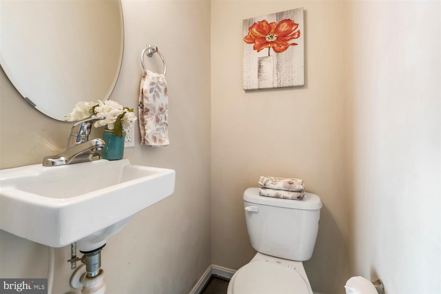 ATHENA SQUARE - Residential