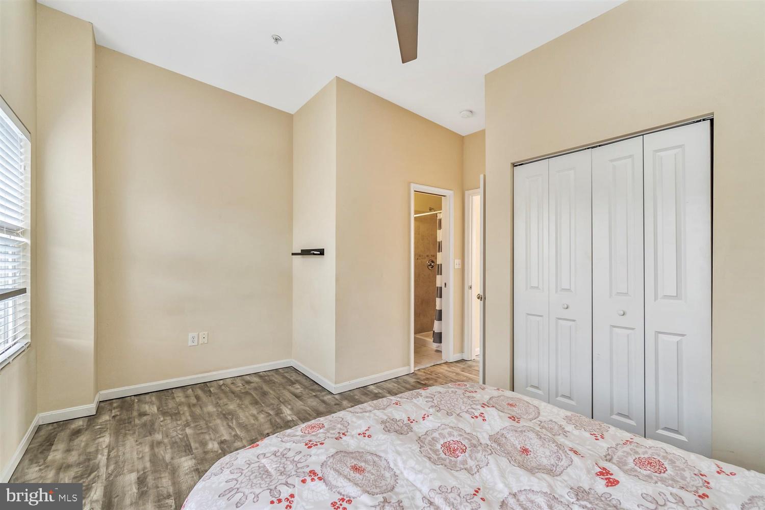 ATHENA SQUARE - Residential