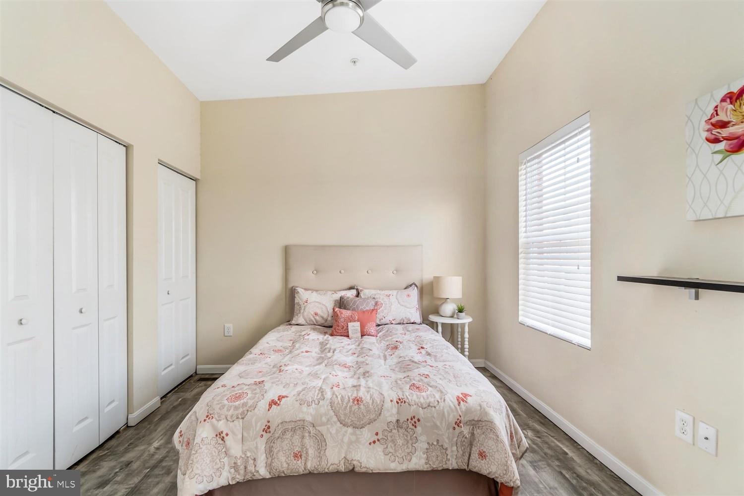 ATHENA SQUARE - Residential