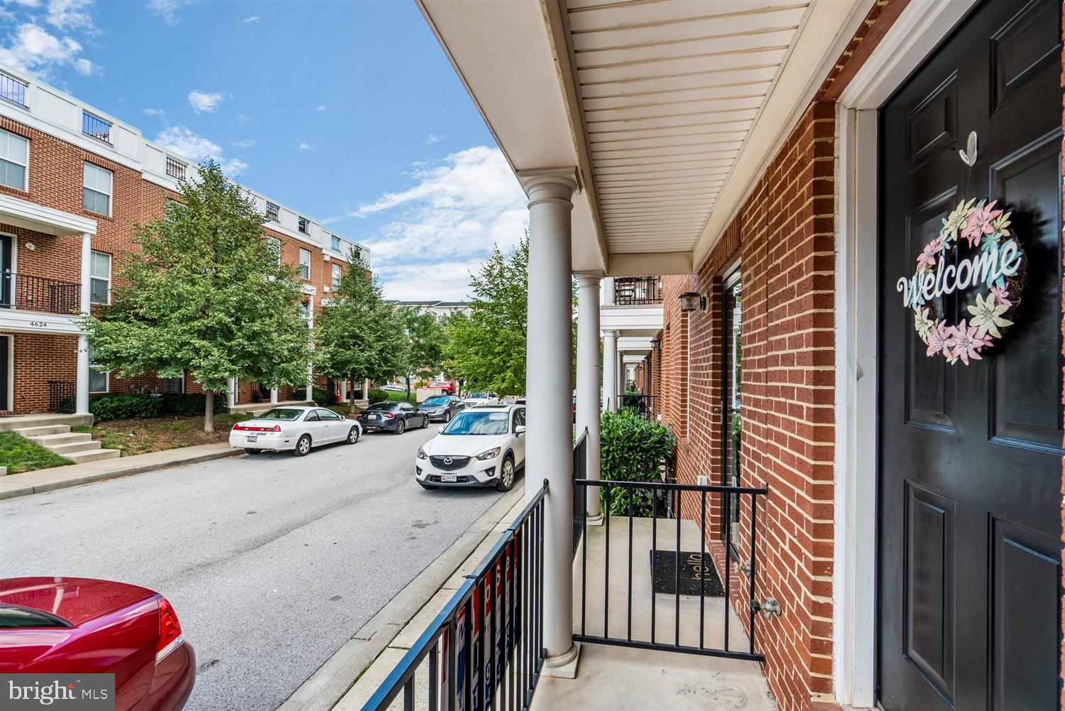 ATHENA SQUARE - Residential