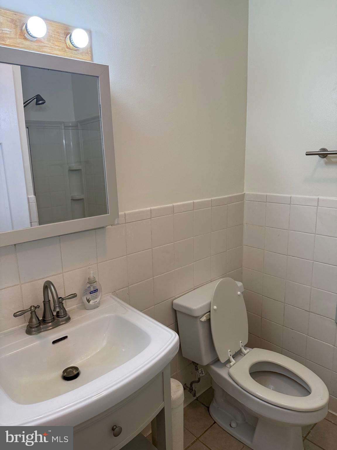 CHURCH HILL - Residential