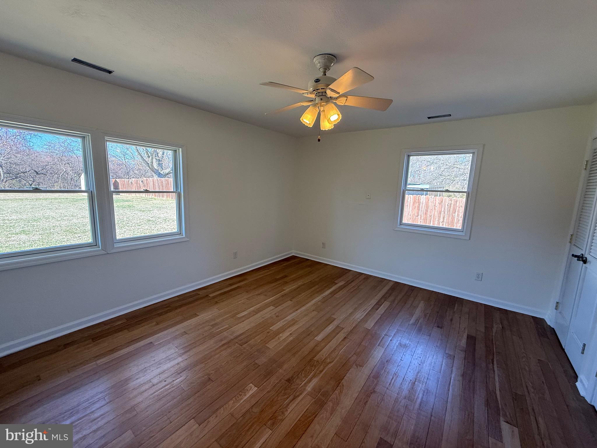 CHURCH HILL - Residential