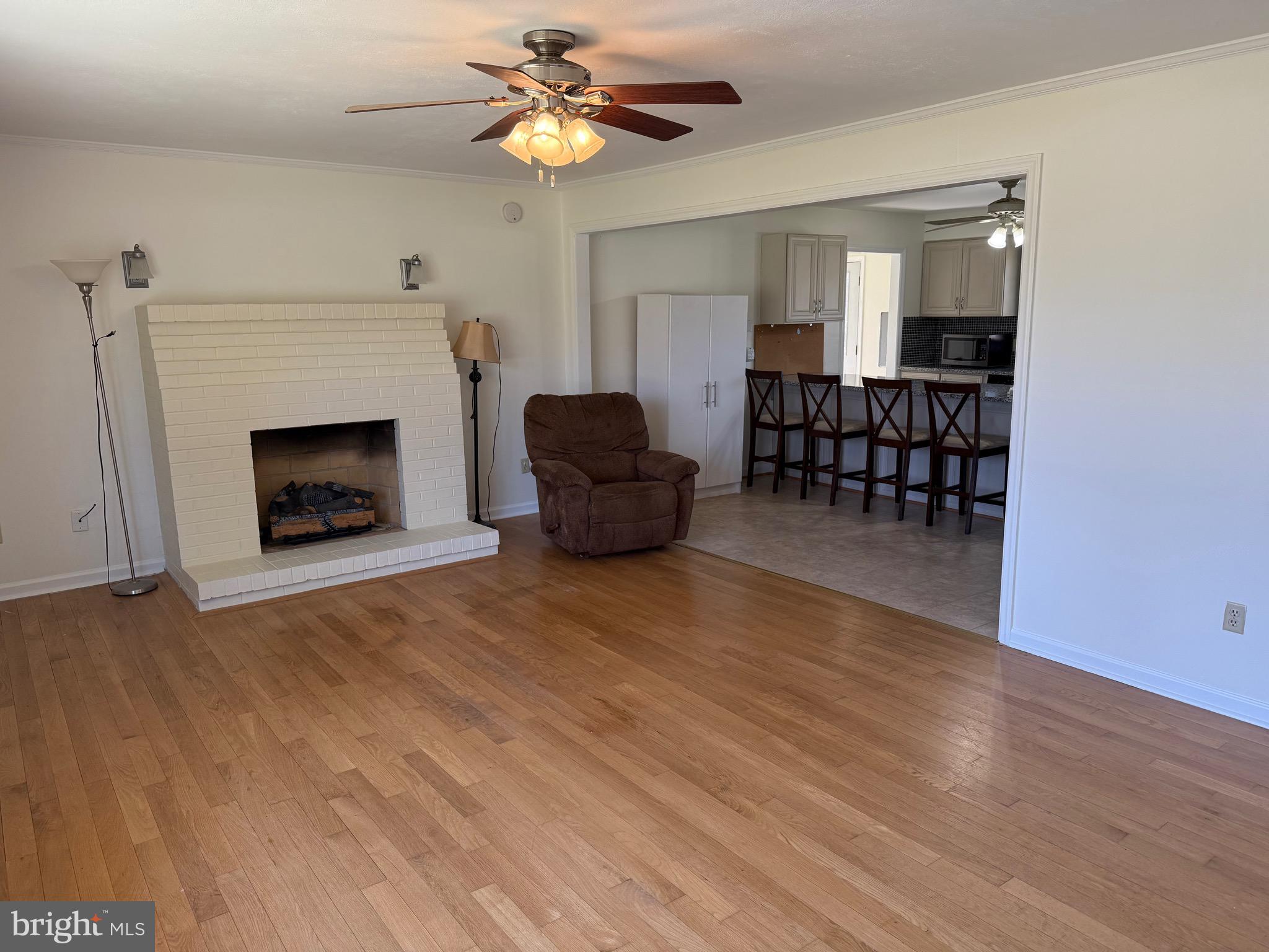 CHURCH HILL - Residential