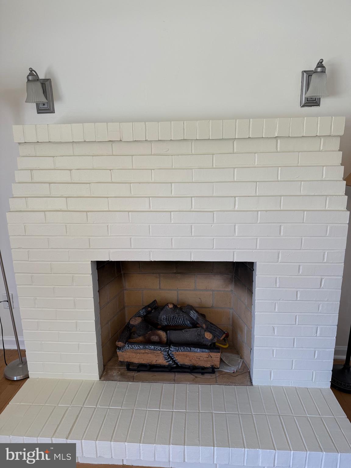 CHURCH HILL - Residential