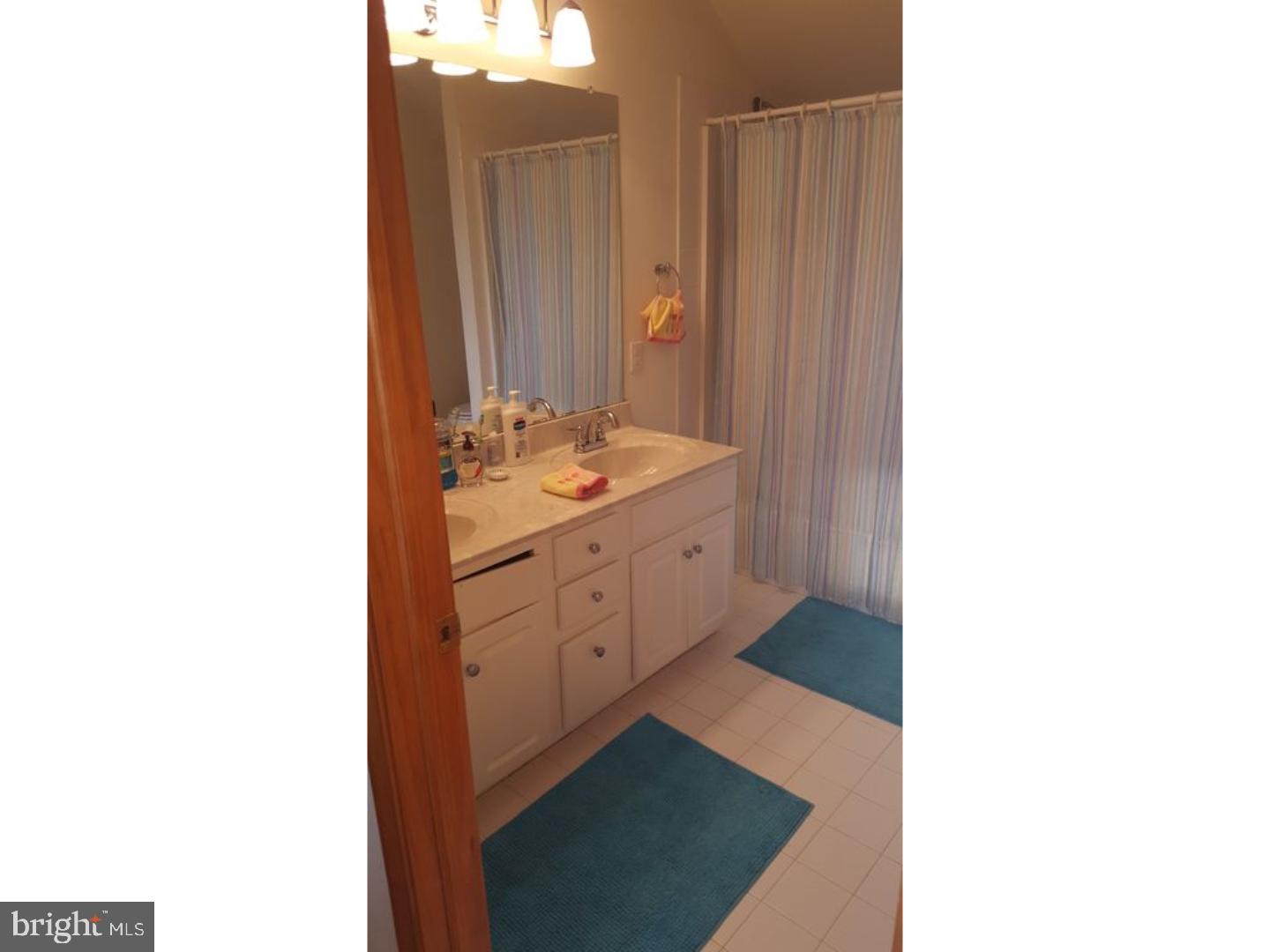 BURGUNDY HILLS - Residential