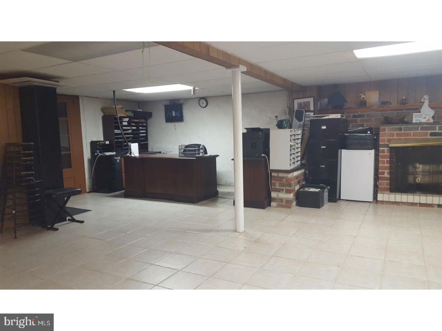 BURGUNDY HILLS - Residential