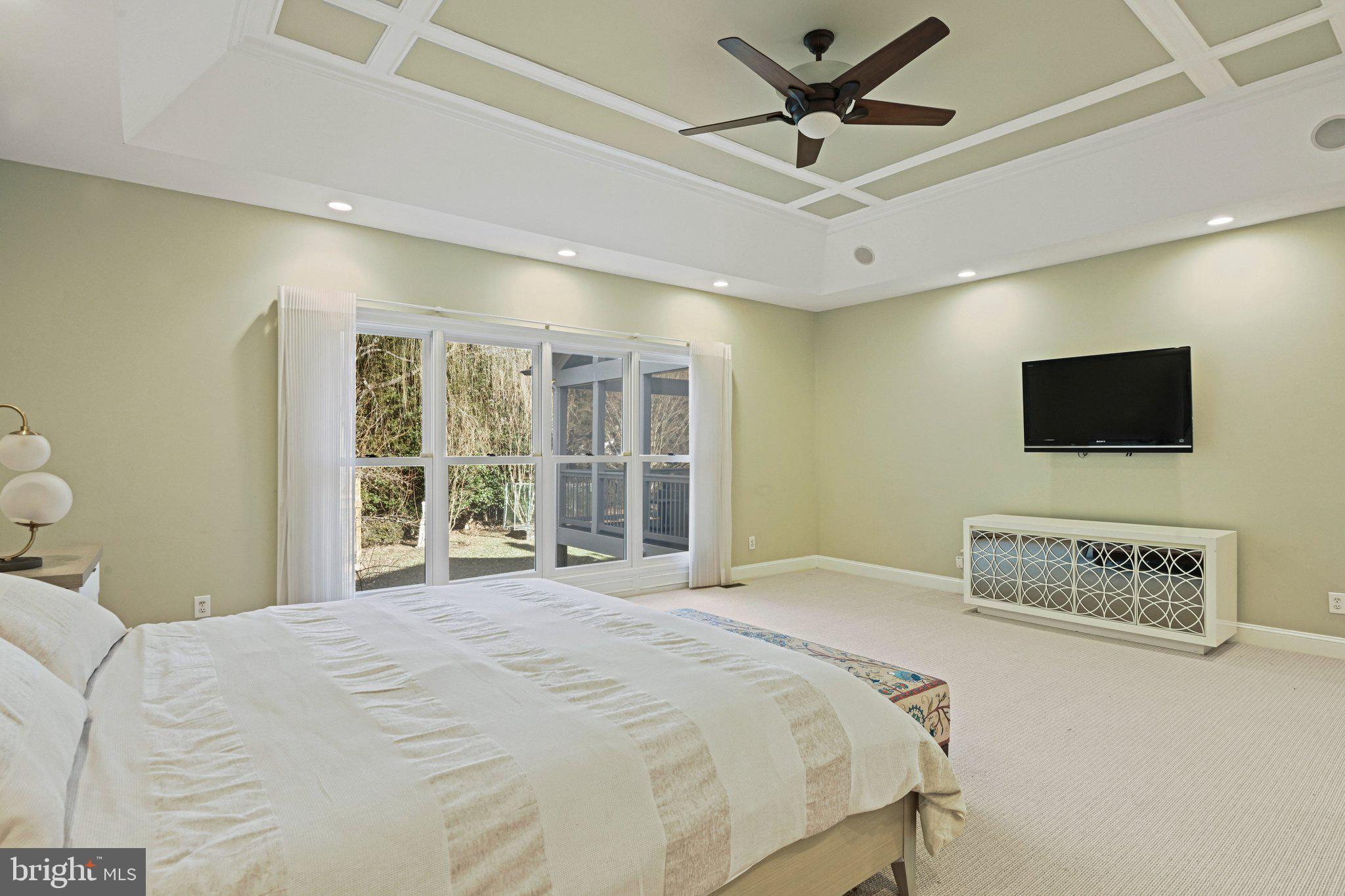 SMC MCLEAN - Residential