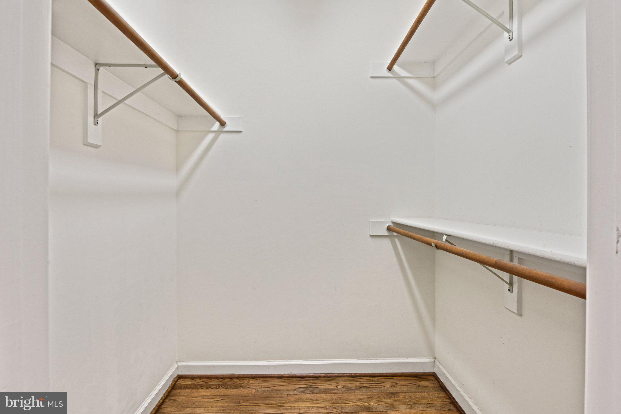 SMC MCLEAN - Residential